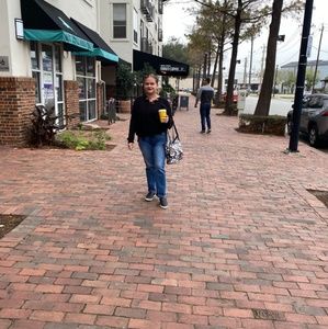 Meet your Posher, Jazmin